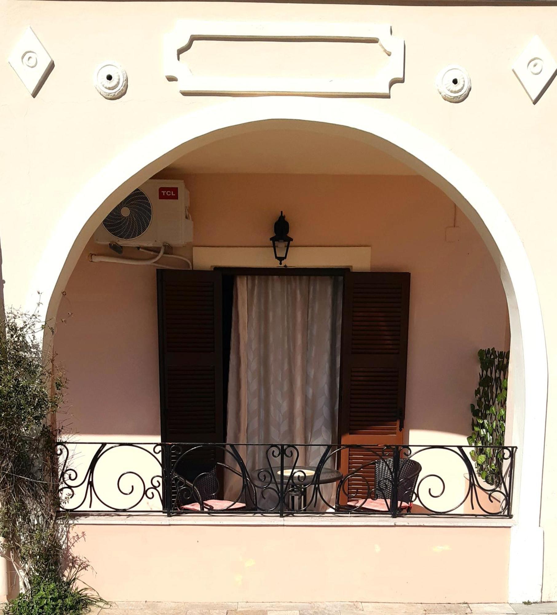 ליאפאדס Sunny Almond Studios מראה חיצוני תמונה